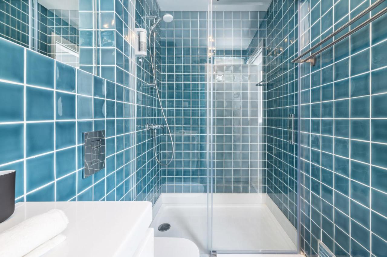 Olala Lisbon Oriente Suites A Екстер'єр фото