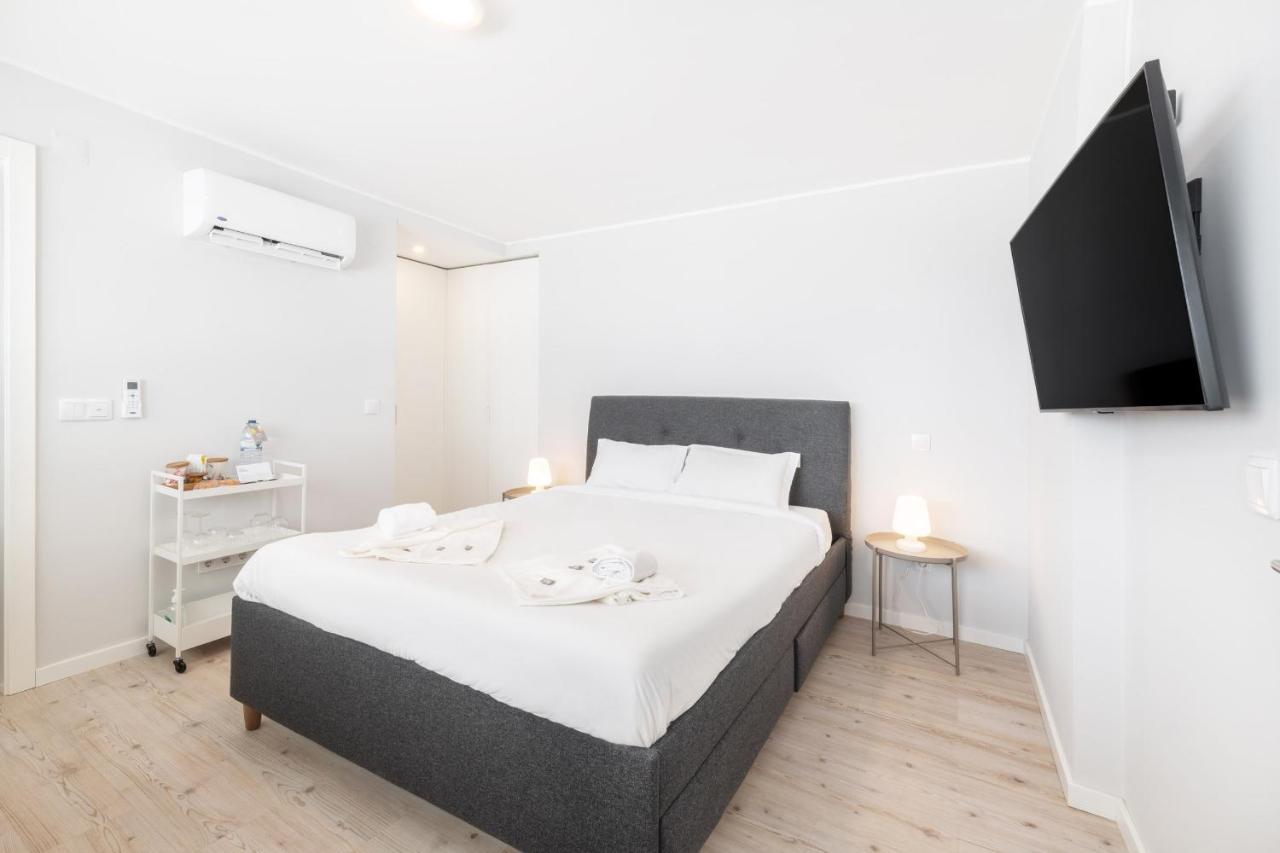 Olala Lisbon Oriente Suites A Екстер'єр фото